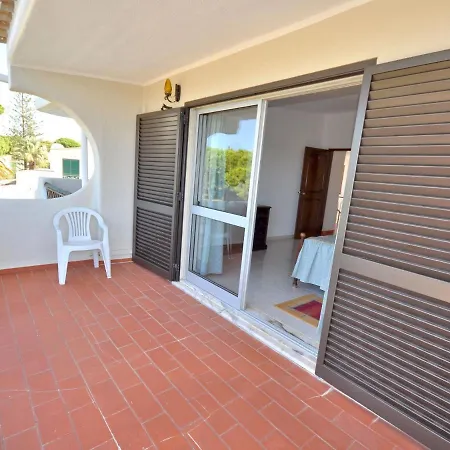 Cozy Holiday In With Private Swimming Pool 度假居