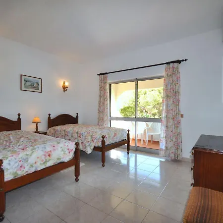 Cozy Holiday In With Private Swimming Pool Σπίτι διακοπών *